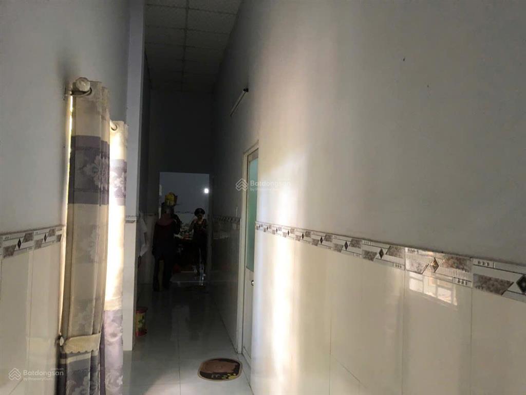 Nhà mặt tiền nguyễn thị thử, dt 5x42m, tổng 220m2. buôn bán sầm uất, gần cv sinh thái hóc môn