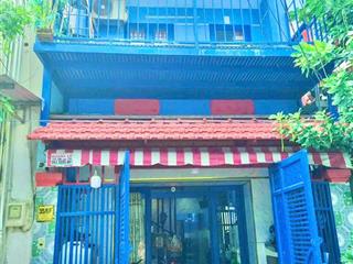 Nhà 1/ nhựa trung mỹ sầm uất, dt 4x17m, trệt lầu 3pn, sát bên quận 12, giá còn thương lượng mạnh