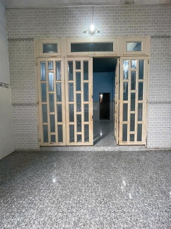 Nhà tân xuân gần tô ký, 100m2, 2pn, hẻm rộng gần 4m, giá chỉ 5 tr/th