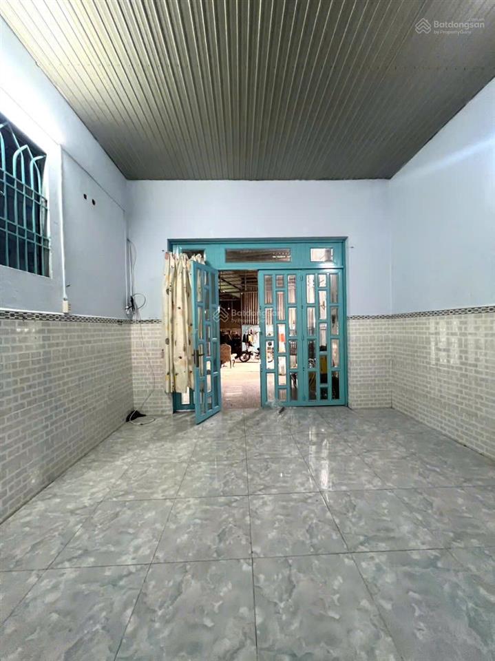 Nhà tân xuân gần tô ký, 100m2, 2pn, hẻm rộng gần 4m, giá chỉ 5 tr/th