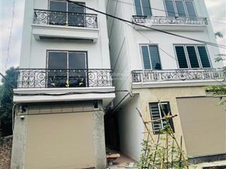 Bán nhà riêng tại đại cát, 5,5 tỷ, 30m2, 4pn, 4wc, pháp lý đầy đủ, giá tốt