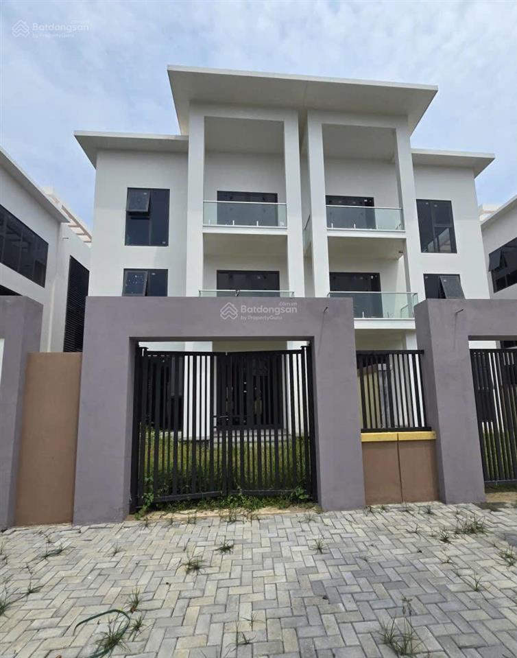 Chính chủ bán biệt thự tại khu đô thị thanh hà mường thanh, 240m2