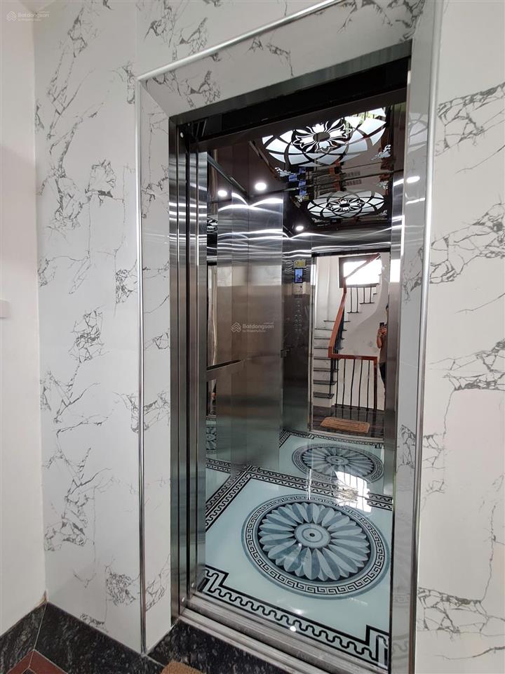 Cho thuê nhà mặt phố hà kế tấn, dt 85m2 x 7 tầng, mt 6m, lô góc, nhà mới thông, thang máy, pccc đủ