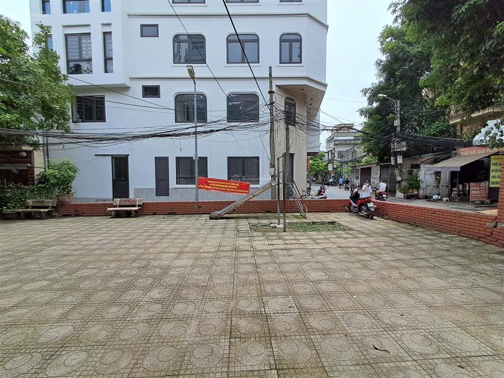 Cho thuê nhà mặt phố hà kế tấn, dt 85m2 x 7 tầng, mt 6m, lô góc, nhà mới thông, thang máy, pccc đủ