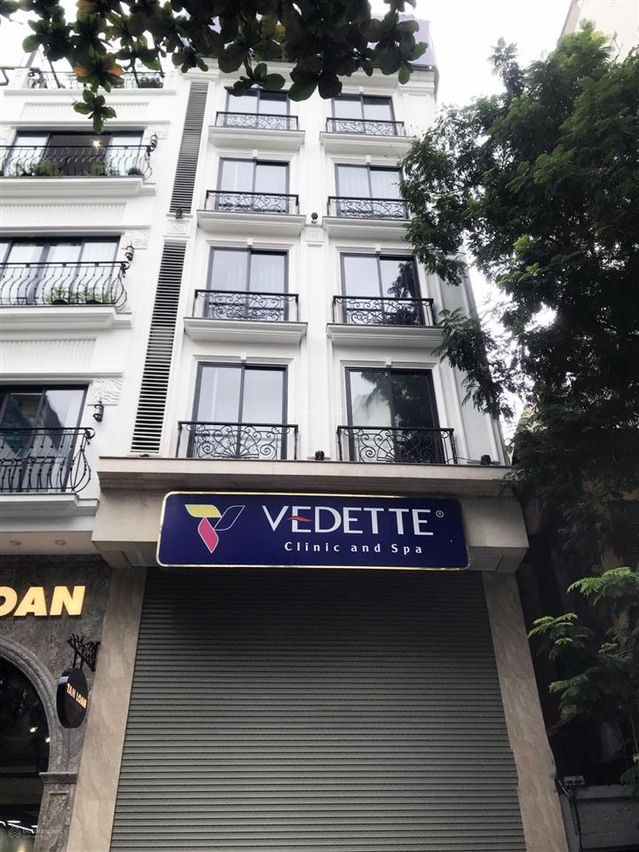 Cho thuê nhà mặt phố thái thịnh, dt 50m2 x 6 tầng, mt 4.5m, thông sàn, thang máy, vị trí cực đẹp!