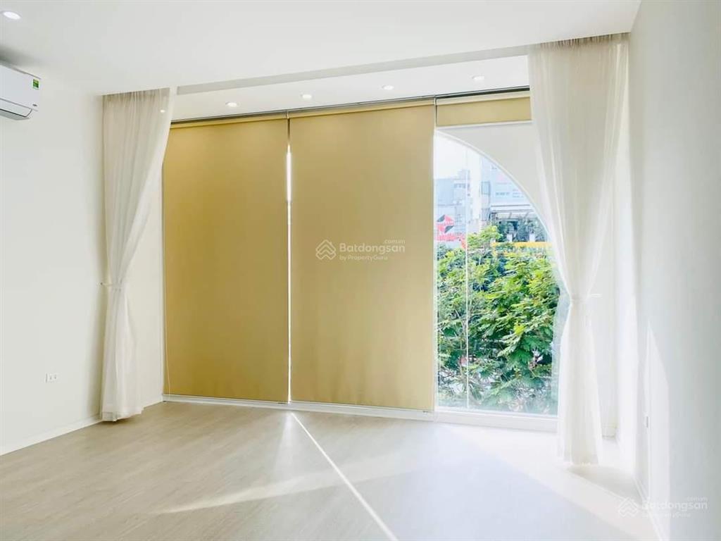 Cho thuê nhà phố thái hà, dt 65m2 x 5 tầng, mt 5m, nhà mới, t1 thông sàn, ngõ ô tô đỗ và tránh!