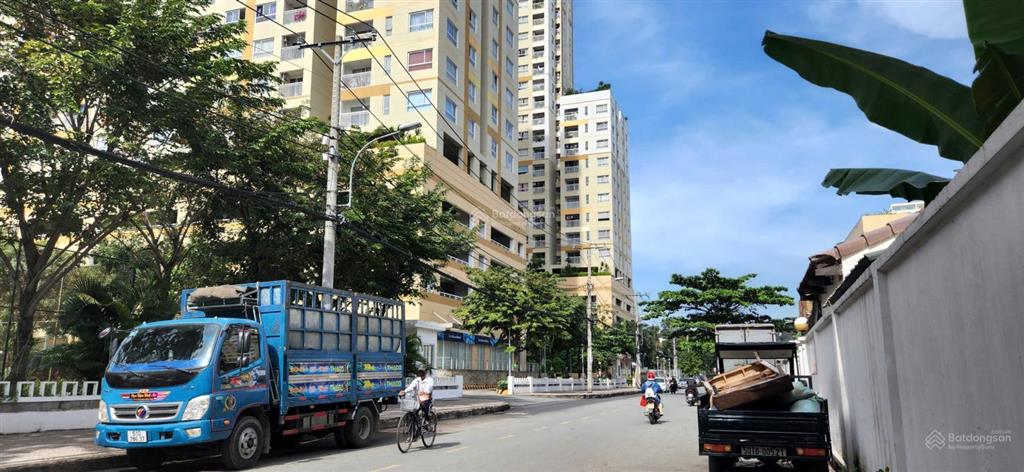 165tr/m2 nhà 2 mặt tiền ~ 160m2 khu nguyễn văn hưởng gần tropic garden 8x20m xe 7 chỗ để trong nhà