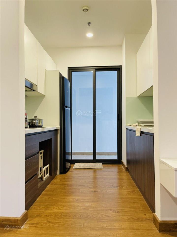 Bán căn hộ 2pn 75m2 chung cư amber riverside 622 minh khai thông với times city