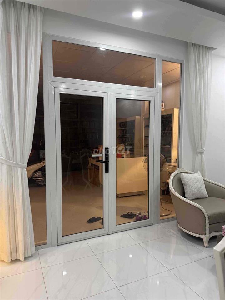 cần bán nhà gấp