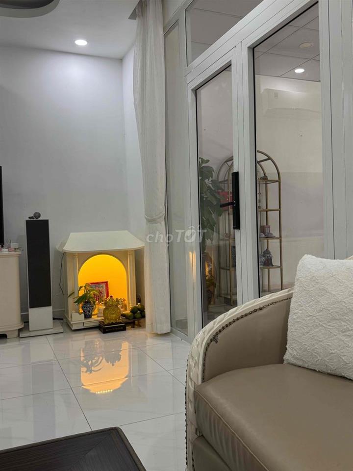 cần bán nhà gấp
