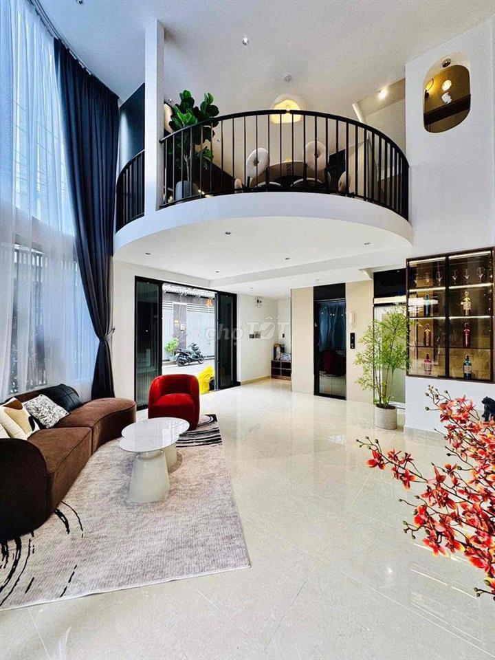 căn gốc thiết kế đẹp, 3 phòng ngủ giảm hơn 2tỷ, có thang máy