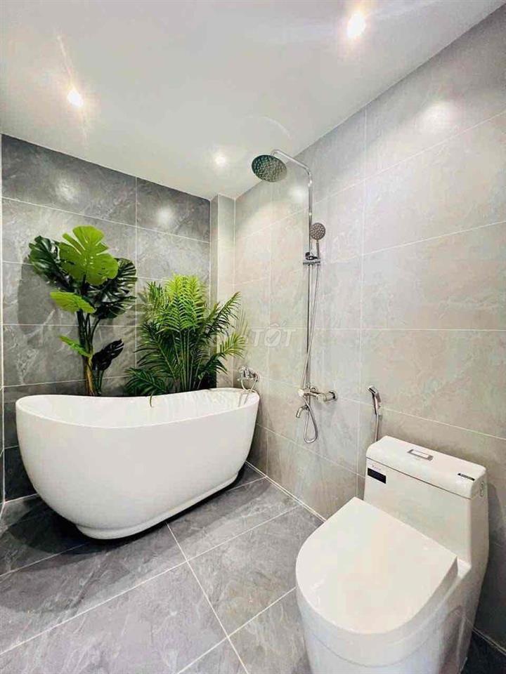 nhà gò vấp rẻ 4 phòng ngủ tolet riêng