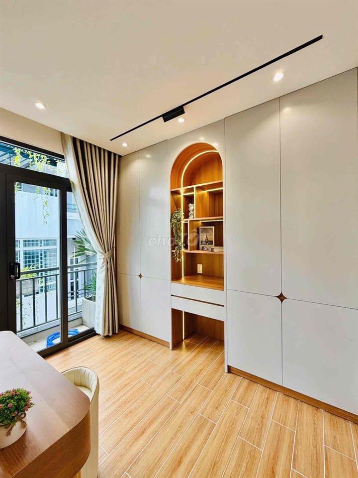 nhà gò vấp rẻ 4 phòng ngủ tolet riêng