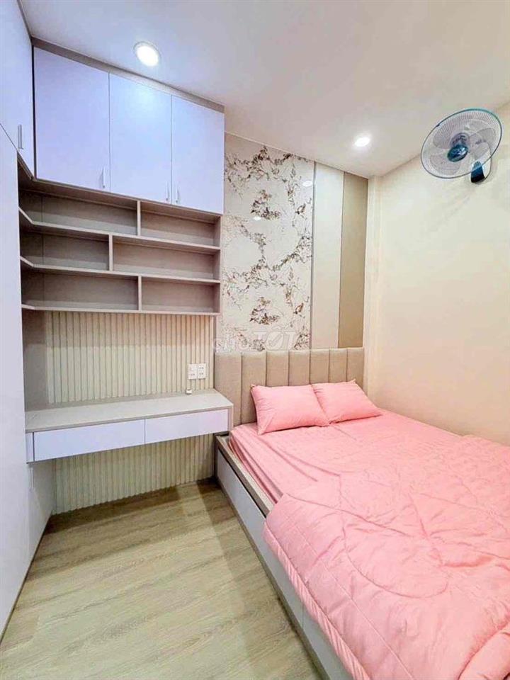 nhà 3 phòng ngủ gần sân bay, metro 2, tân bình