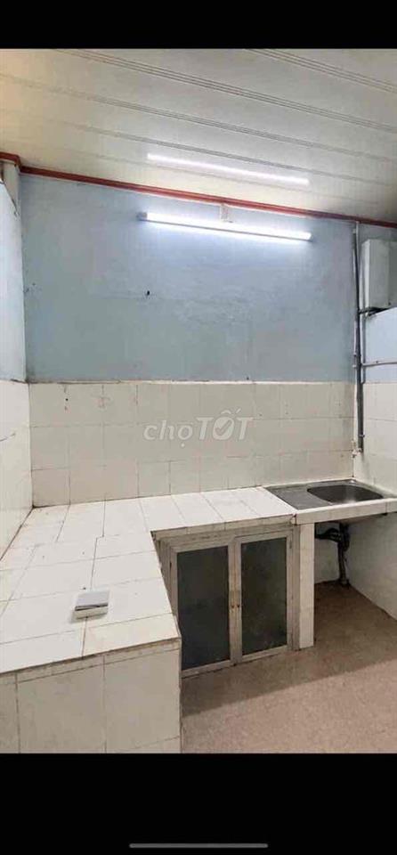 Nhà giá rẻ 2 phòng ngủ phường 8 gò vấp