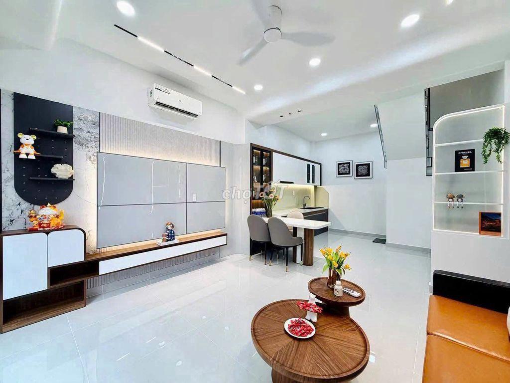Bán nhà 4 tầng Quang Trung Gò Vấp 3PN nở hậu full nội thất