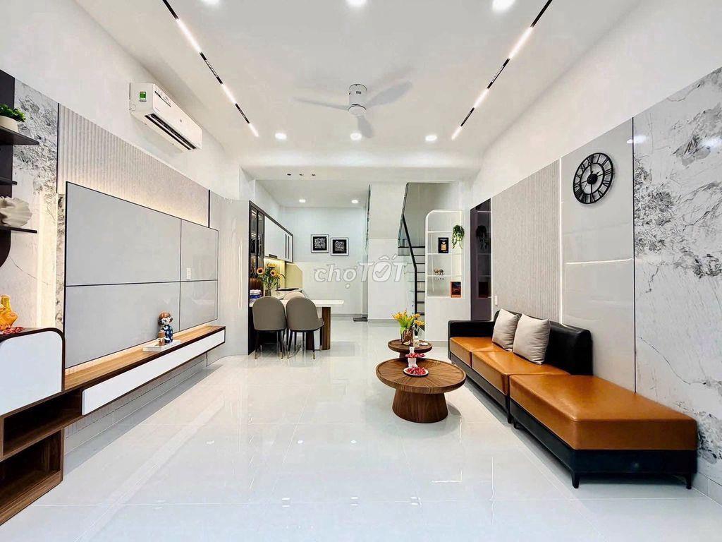Bán nhà 4 tầng Quang Trung Gò Vấp 3PN nở hậu full nội thất