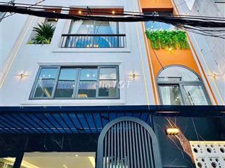 Bán nhà 58.5m2 Nguyễn Văn Lượng Gò Vấp, Gara ô tô, đối diện Lotte Mart