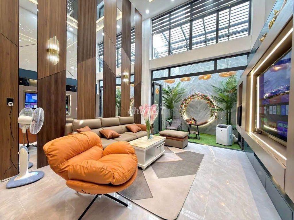 Bán nhà Phạm Văn Bạch Gò Vấp 4x19m Thang máy SmartHome