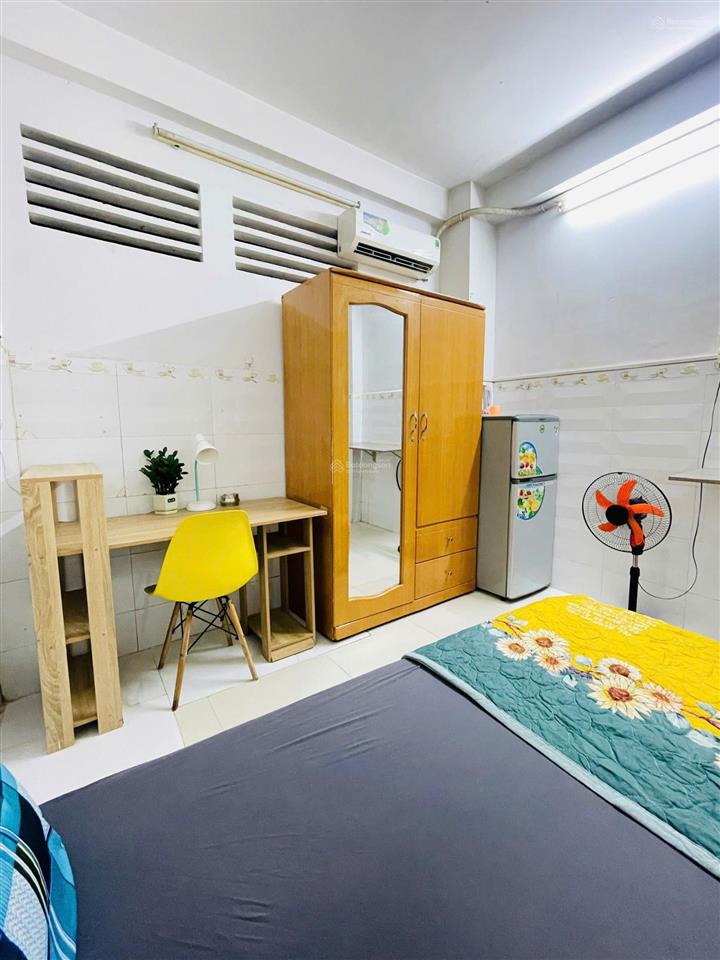 Phòng đẹp  đầy đủ tiện nghi  full nt