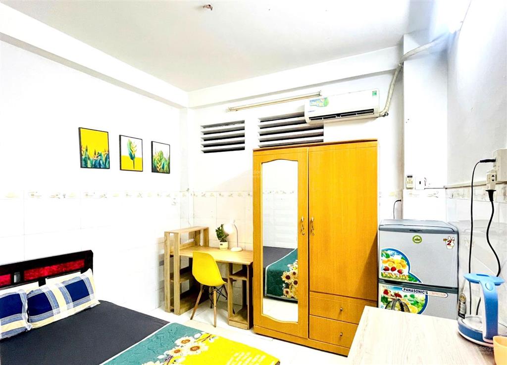 Phòng đẹp  đầy đủ tiện nghi  full nt
