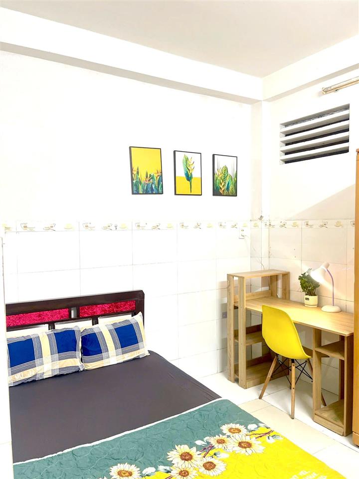 Phòng đẹp  đầy đủ tiện nghi  full nt