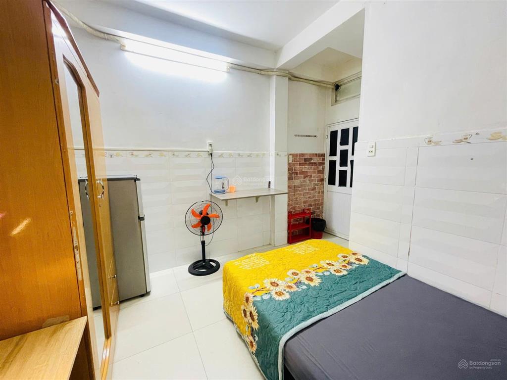 Phòng đẹp  đầy đủ tiện nghi  full nt