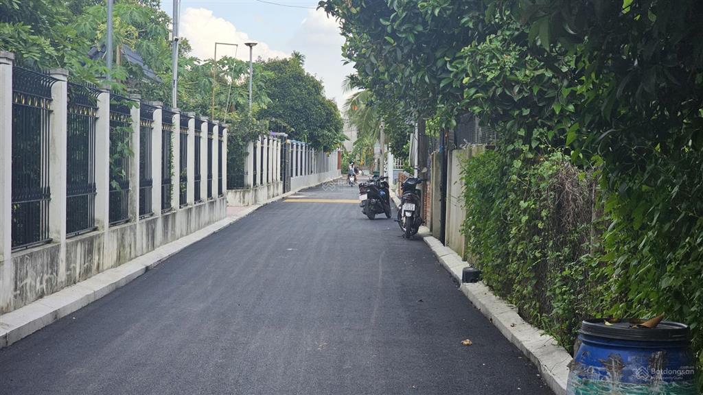 Đất an sơn 38, đường nhựa, 10x24m thổ cư 100m2, trên đất có vườn măng cụt, giá đầu tư được