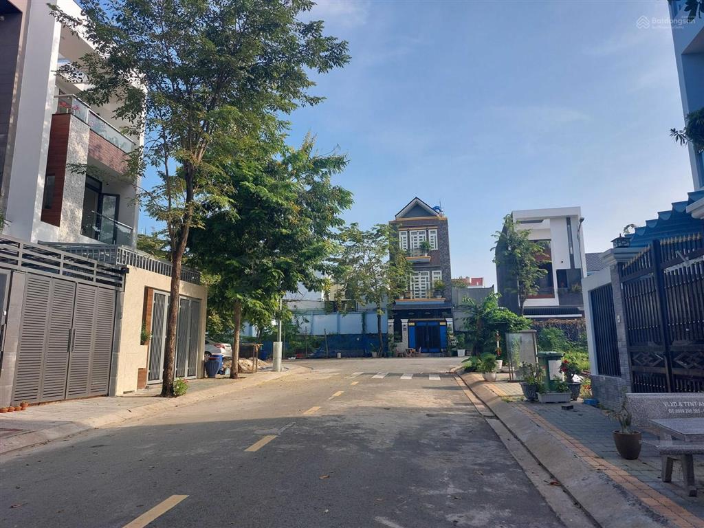 Bán đất kdc central garden lái thiêu 5x22m (109m2) giá 4 tỷ 650tr