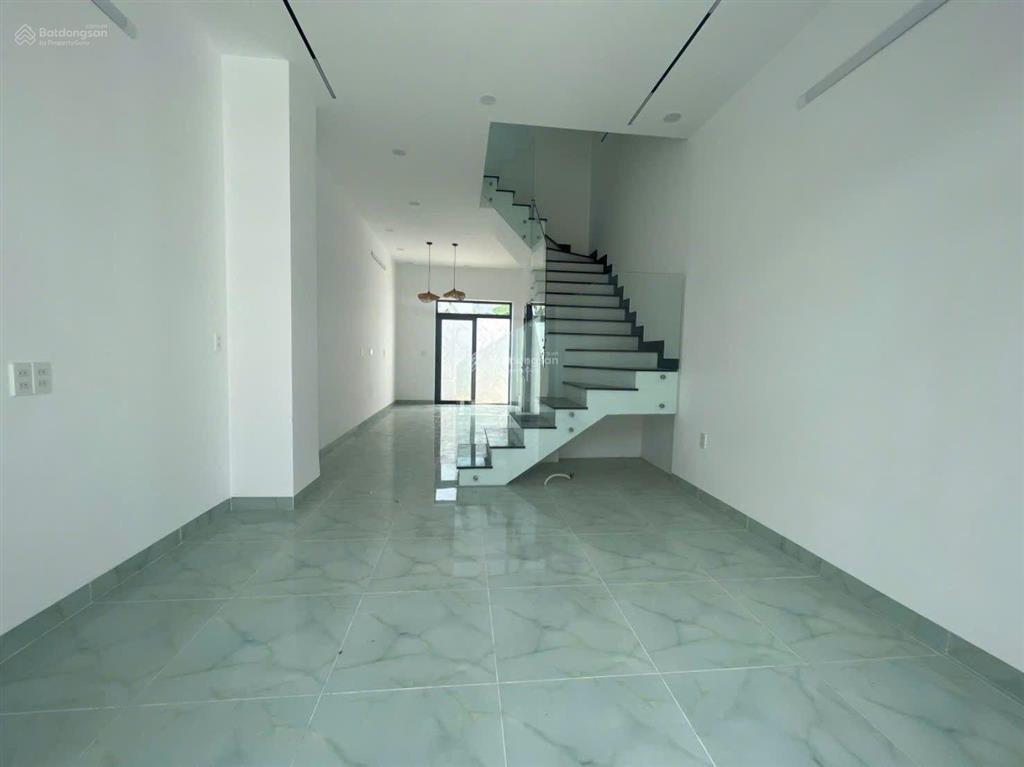 Nhà 4 phòng ngủ bình nhâm, lái thiêu, giá đầu tư, chủ đã vào sẵn nội thất