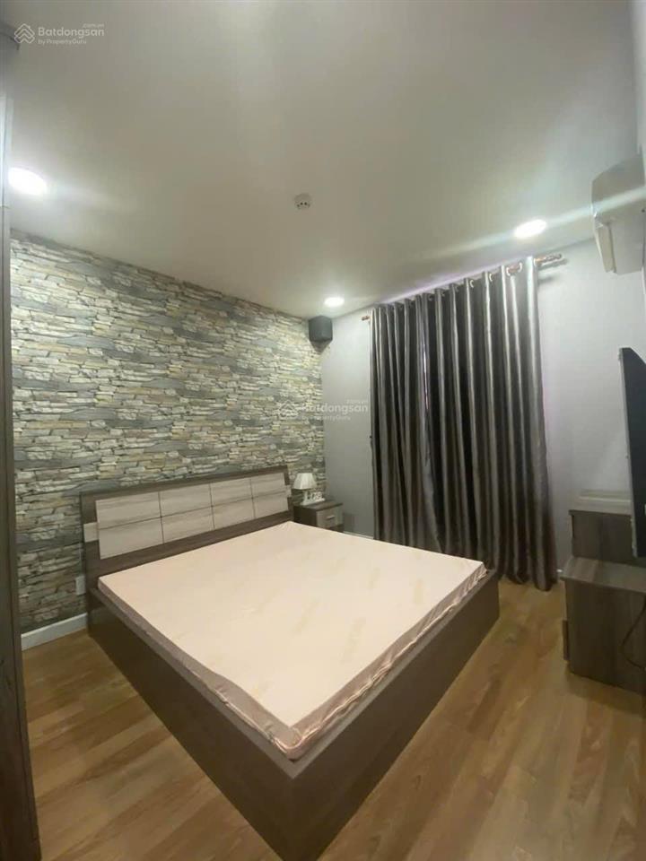 Bán chung cư grand riverside  71m2 2pn 2wc  có nội thất  giá 5,8 tỷ (bao gồm 5% sổ)