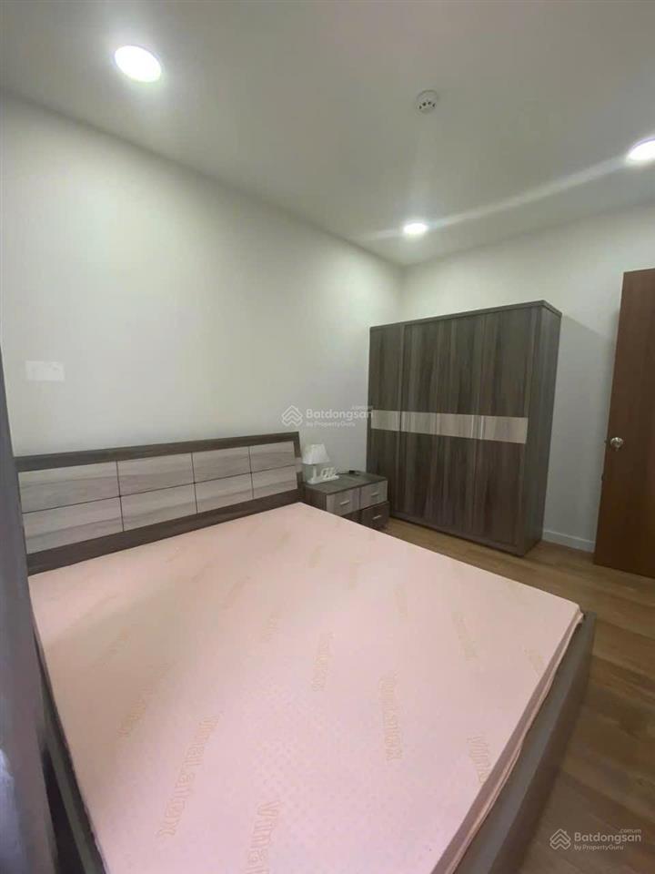 Bán chung cư grand riverside  71m2 2pn 2wc  có nội thất  giá 5,8 tỷ (bao gồm 5% sổ)