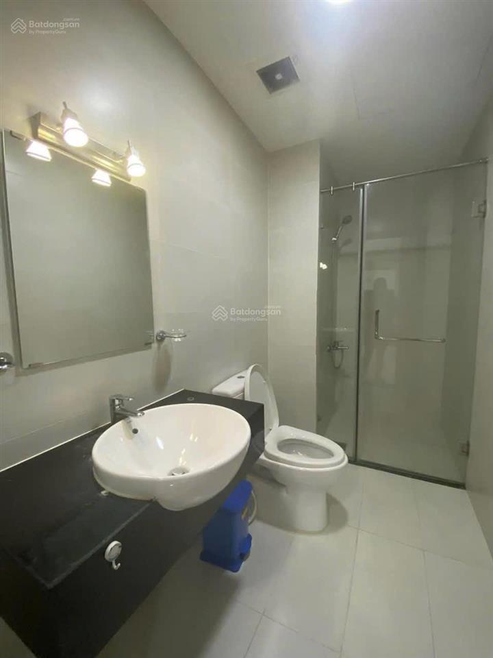 Bán chung cư grand riverside  71m2 2pn 2wc  có nội thất  giá 5,8 tỷ (bao gồm 5% sổ)