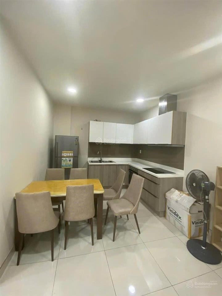 Bán chung cư grand riverside  71m2 2pn 2wc  có nội thất  giá 5,8 tỷ (bao gồm 5% sổ)