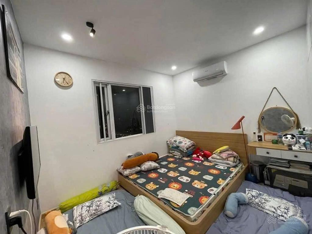 Bán chung cư khánh hội 2  75m2 2pn2wc  giá 5,5 tỷ ( đã có sổ )