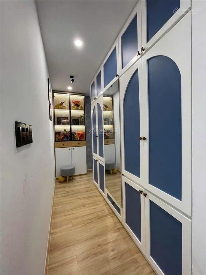 Bán chung cư khánh hội 2  75m2 2pn2wc  giá 5,5 tỷ ( đã có sổ )