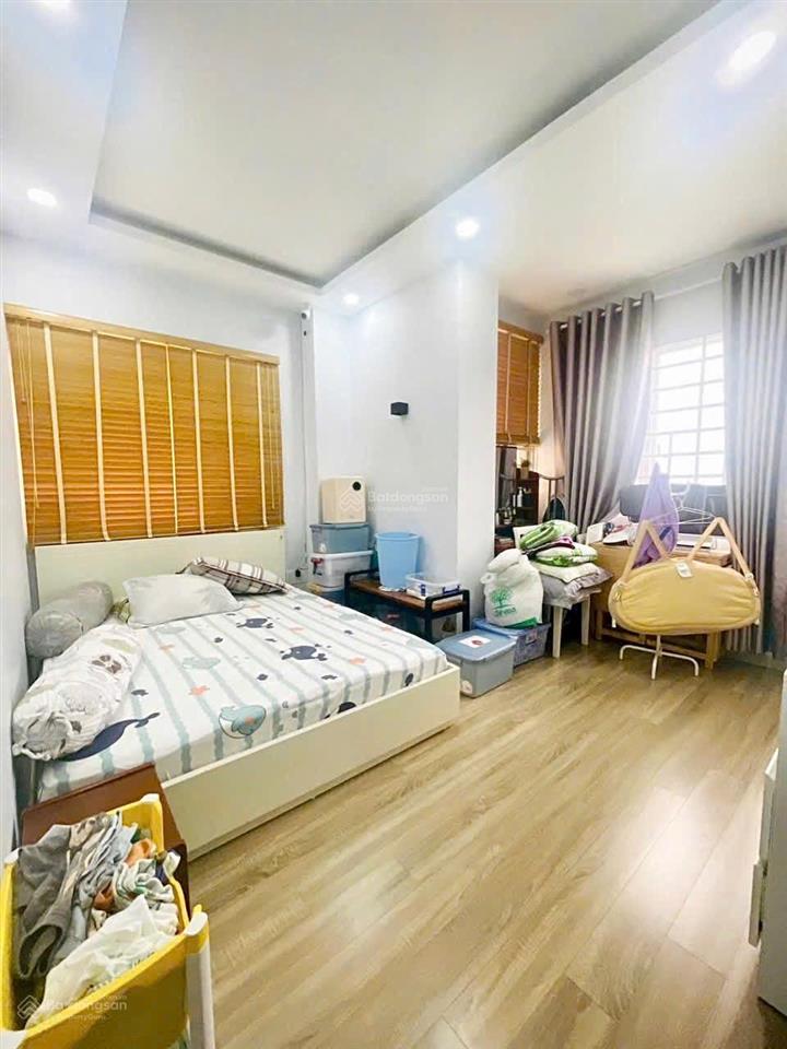 Bán chung cư khánh hội 2  87m2 2pn2wc  nhà đã sửa nội thất hiện đại  giá 5,95 tỷ (đã có sổ)