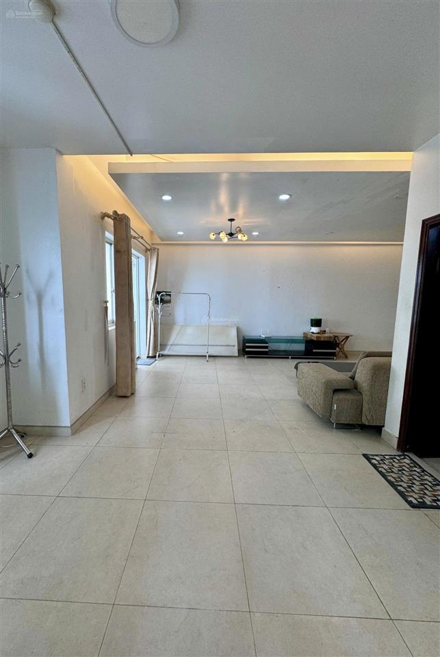 Bán chung cư vạn đô  94m2 3 phòng sửa 2 phòng, 2 toilet  giá 5,8 tỷ
