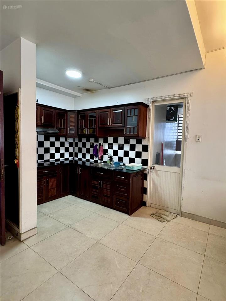 Bán chung cư vạn đô  94m2 3 phòng sửa 2 phòng, 2 toilet  giá 5,8 tỷ