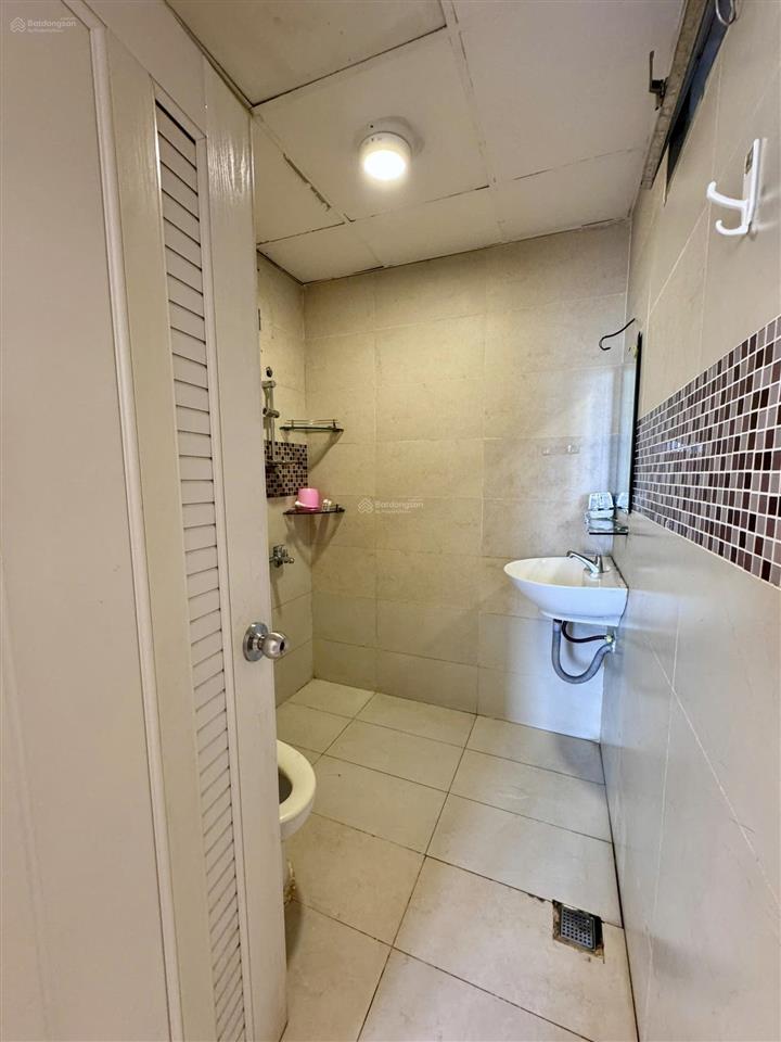 Bán chung cư vạn đô  94m2 3 phòng sửa 2 phòng, 2 toilet  giá 5,8 tỷ