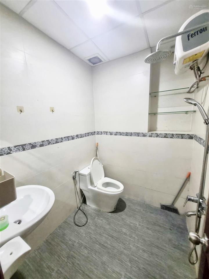 Bán chung cư khánh hội 1  82m 2pn 1wc  giá chốt 4,4 tỷ (đã có sổ)