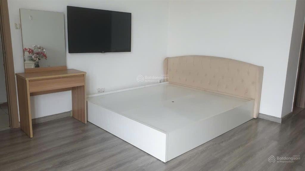 Bán chung cư riva park  căn góc  100m 3pn 2wc  view đẹp  giá 7,2 tỷ (bao gồm 5% sổ)