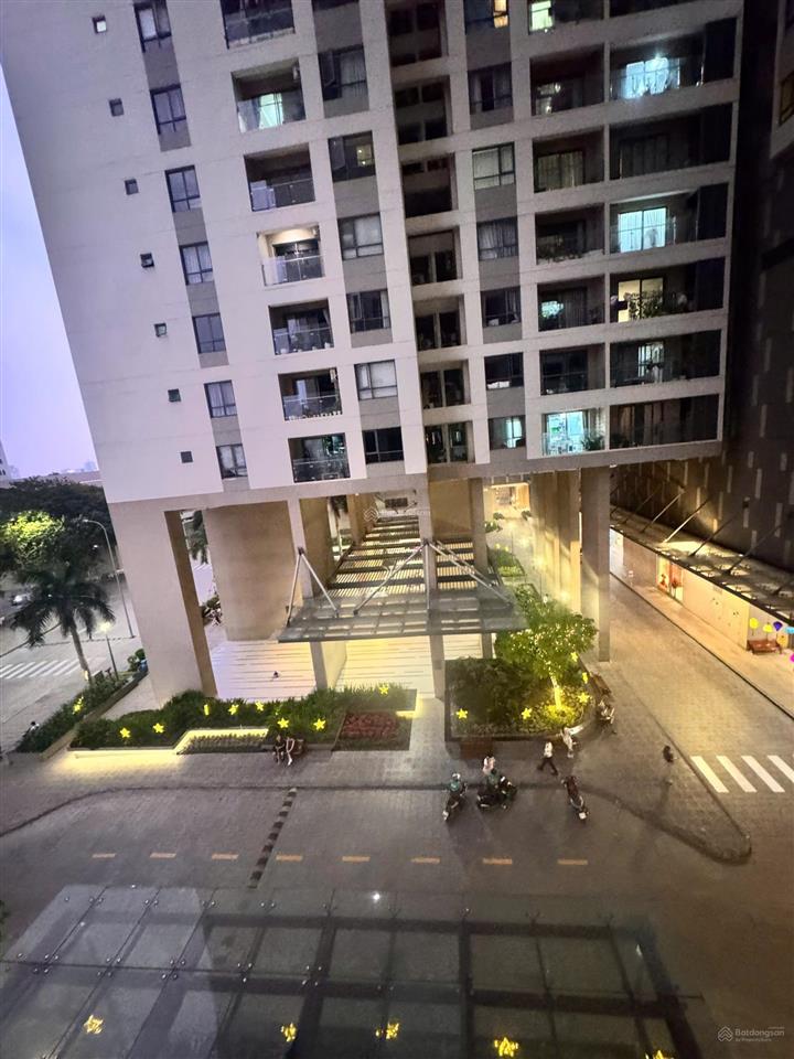 Cho thuê cc gold view  80m2 2pn2wc  full nt  giá 20tr/tháng   0938 720 *** mr.tài