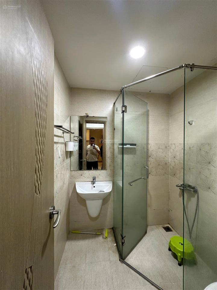 Cho thuê chung cư riva park  căn góc 100m2 3pn 2wc  giá 19tr   0938 720 *** mr. tài