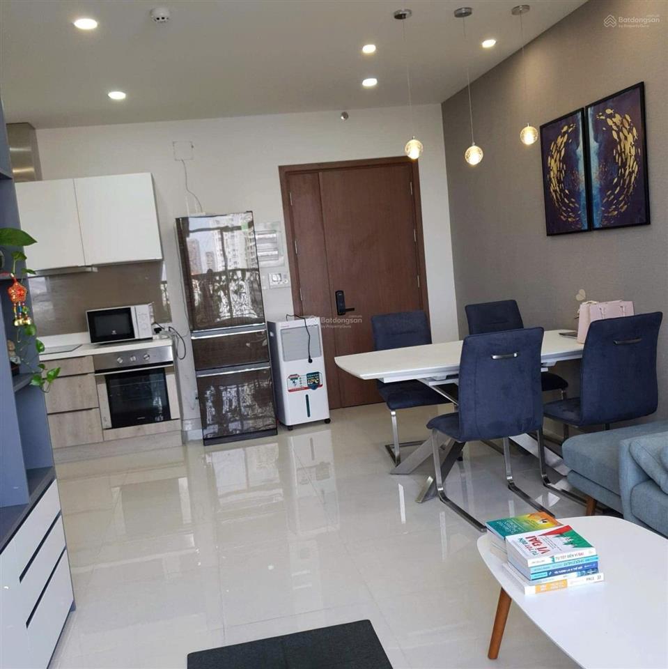 Cho thuê chung cư grand riverside  căn góc  view bitexco  83m2 3pn2wc  full nội thất  giá 20tr