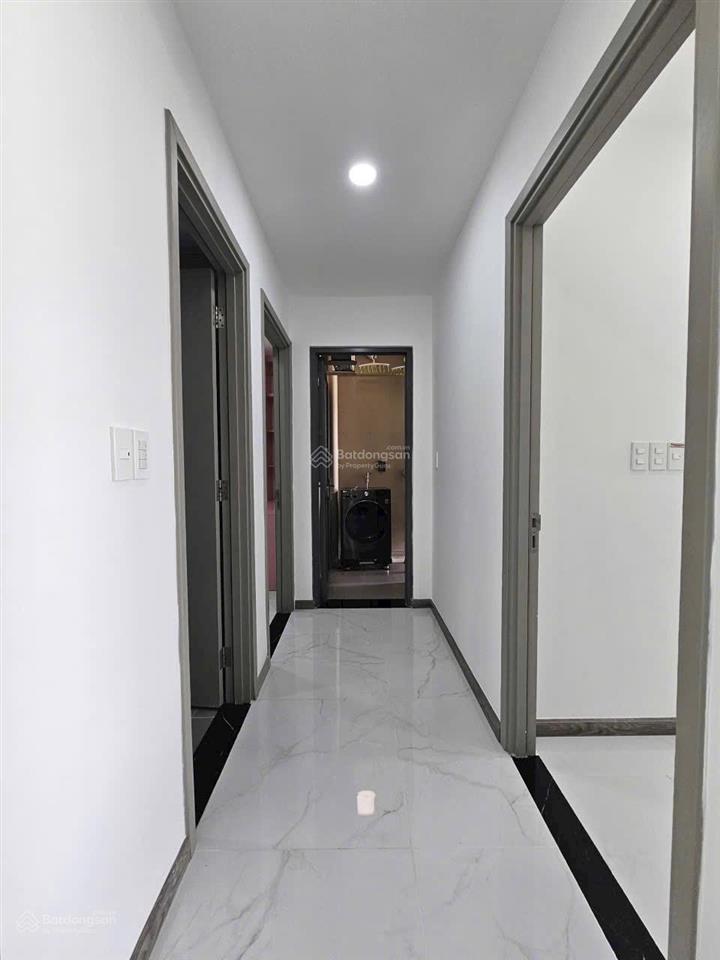 Bán chung cư gold view  80m2 2pn 2wc  view thoáng  8,1 tỷ (bao gồm 5% sổ)