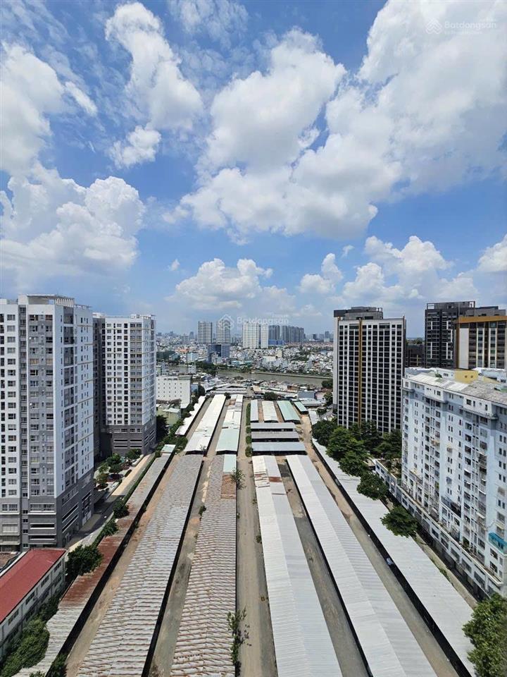 Bán chung cư gold view  80m2 2pn 2wc  view thoáng  8,1 tỷ (bao gồm 5% sổ)