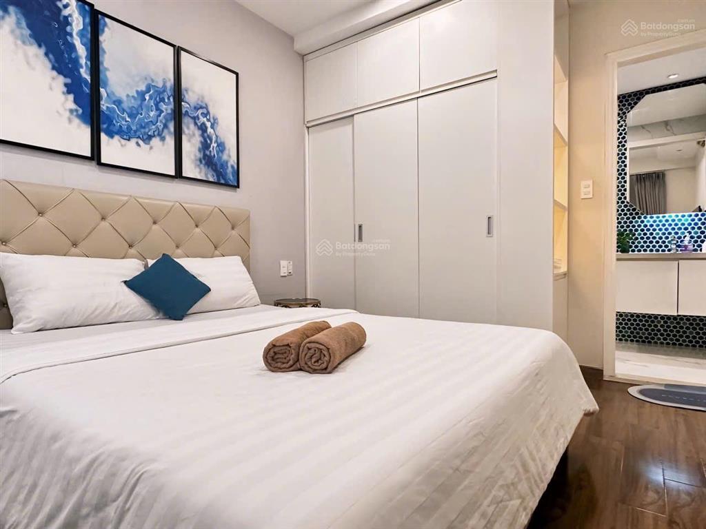 Bán chung cư gold view  77m2 2pn2wc  full nt  giá 7,5 tỷ (bao gồm 5% sổ)