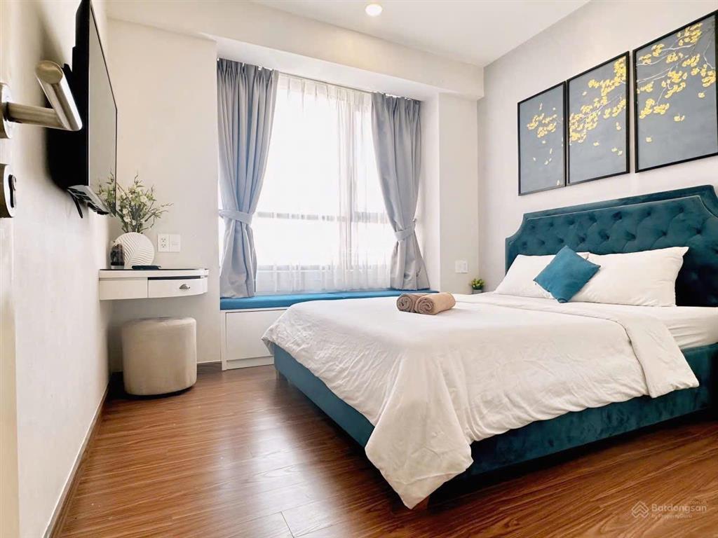 Bán chung cư gold view  77m2 2pn2wc  full nt  giá 7,5 tỷ (bao gồm 5% sổ)