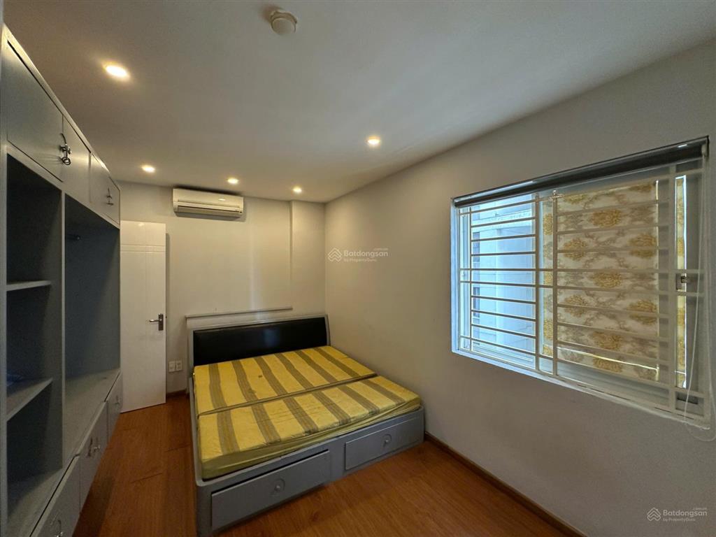 Căn góc 2pn, 2wc chung cư vạn đô, 84m2, ban công rộng, full nội thất vào ở ngay, giá chỉ 14,5tr